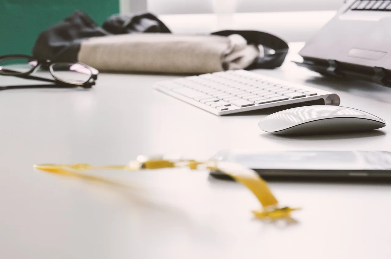 desk, office, business, keyboard, mouse, eyeglasses, cell phone, watch, working, computer. Customer segmentation mistakes: the version that survives contact with reality