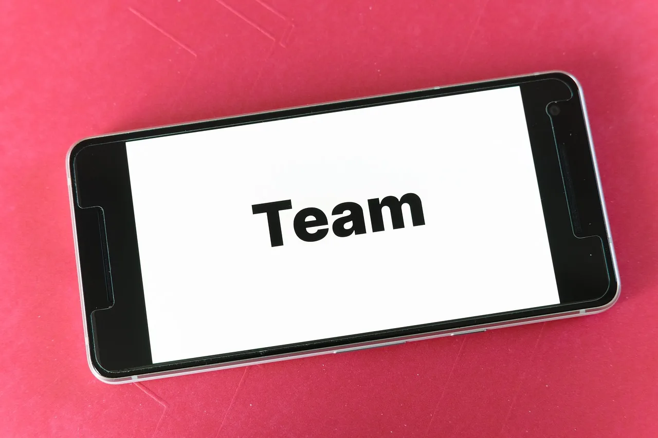 mockup, screen, smartphone, website, blog, word, team, group, people, friends, business, startup, management, analysis, growth, strategy, company, marketing, business world, stress. Marketing frameworks case studies: fictional composites plus three public examples